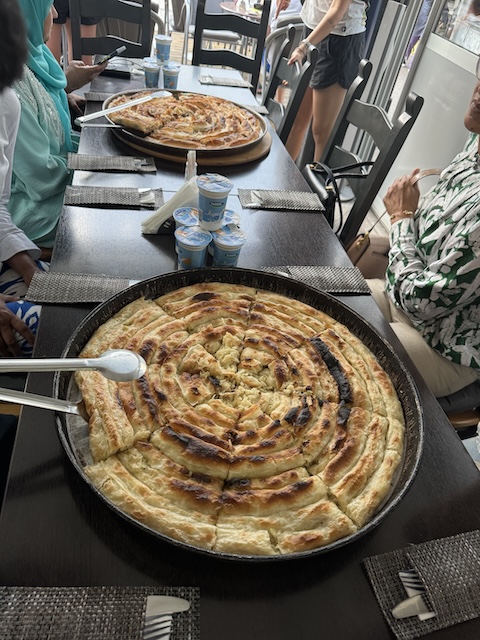 Sarajevski ćevapi Dish